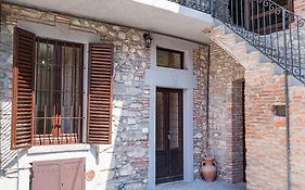 B&B La Corte And Home Restaurant - Free Parking - 10 Minutes To The Lake And Centre